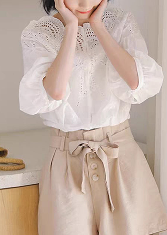 Classic Vintage Shirt with a Flattering Fit
