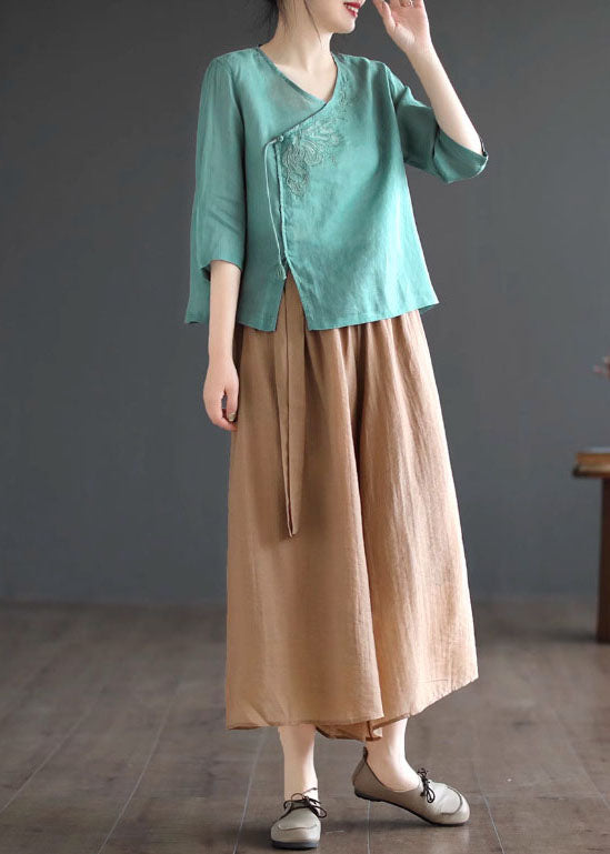 Elegantly Styled Pants for Everyday Wear
