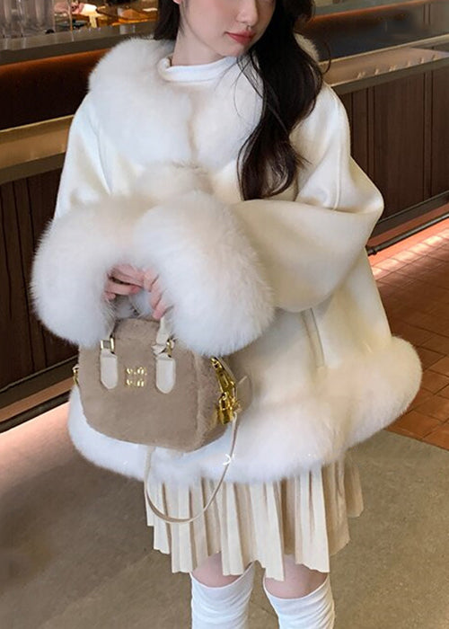 Beautifully Finished Coat in a Timeless Design