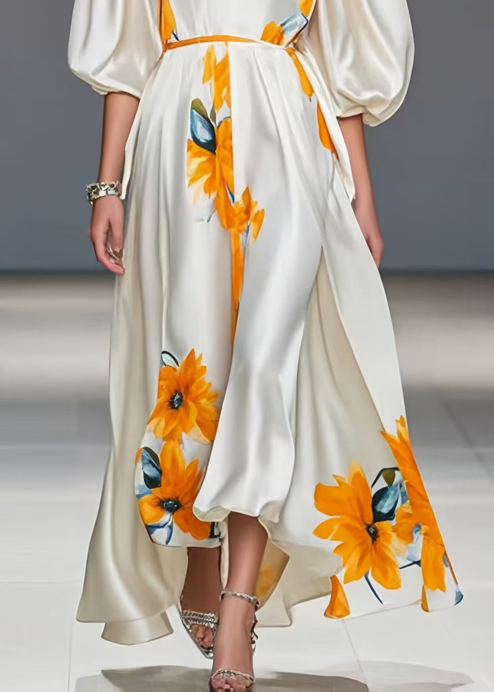 Sophisticated Dress with a Clean Classic Look