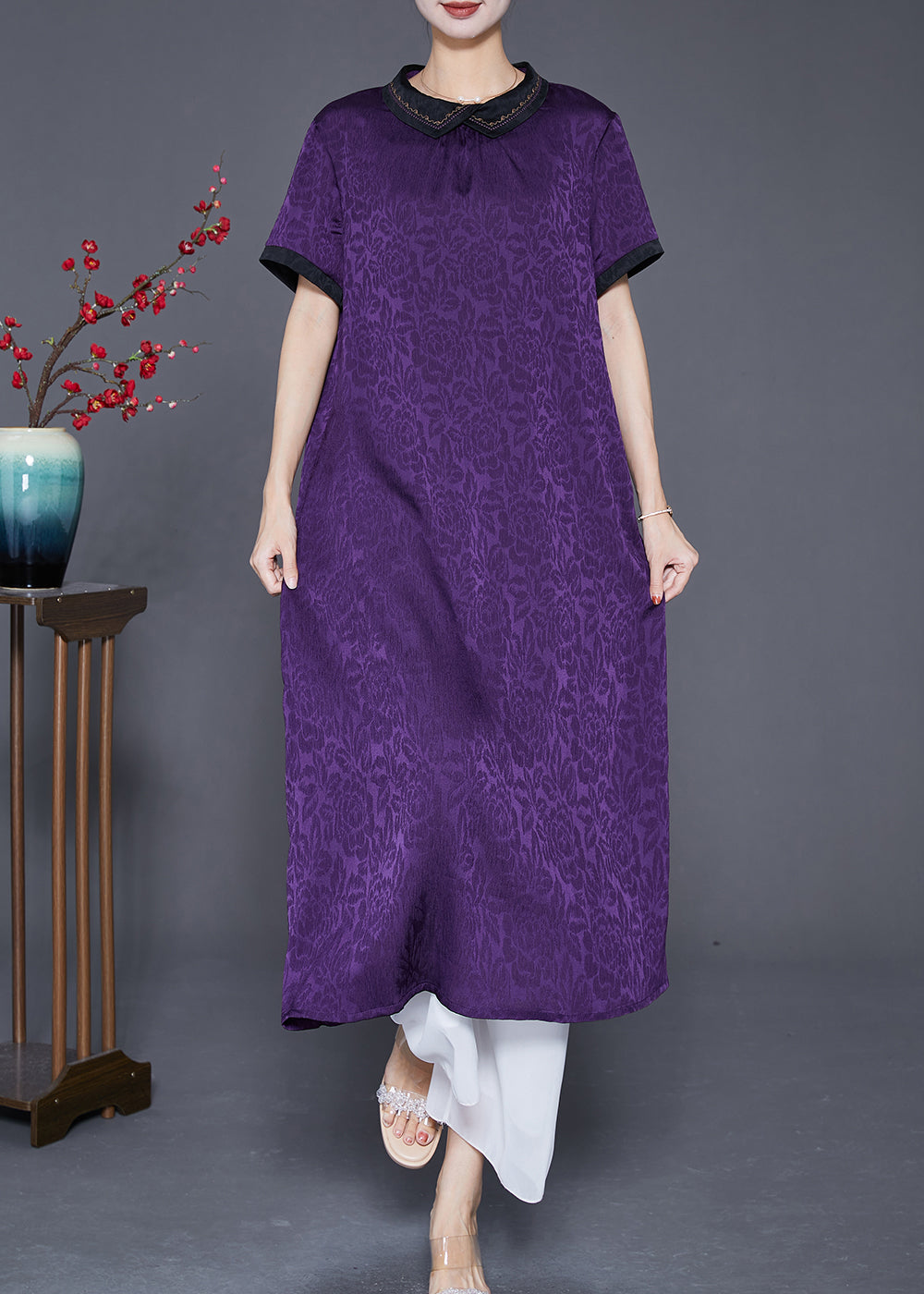 Classic Vintage & Enduringly Stylish Dress