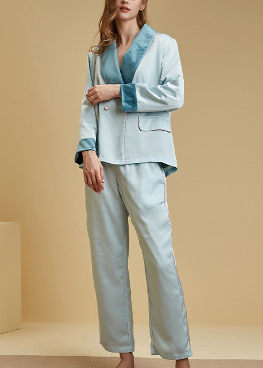 Beautifully Crafted Garment in a Classic Style