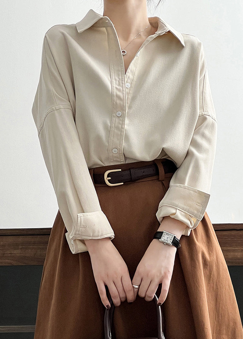 Classic Vintage Shirt with a Flattering Fit