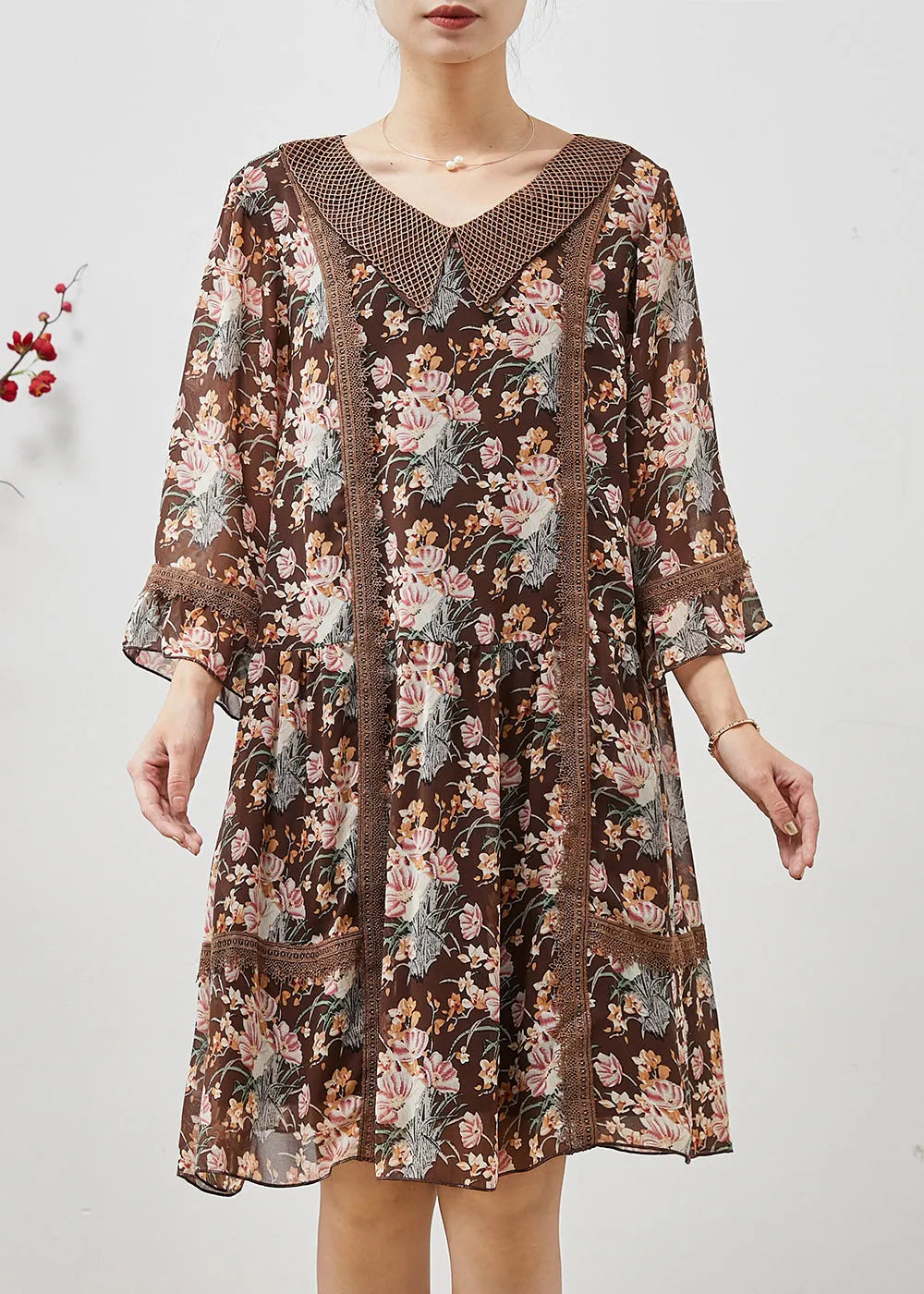 Beautifully Crafted Dress in a Classic Style