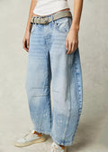 Well Tailored Pants with a Graceful Silhouette