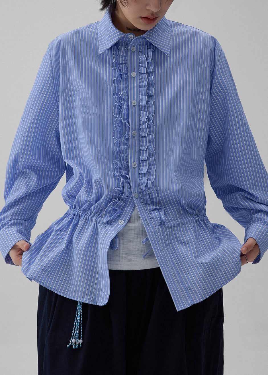Effortlessly Elegant Shirt with a Timeless Design