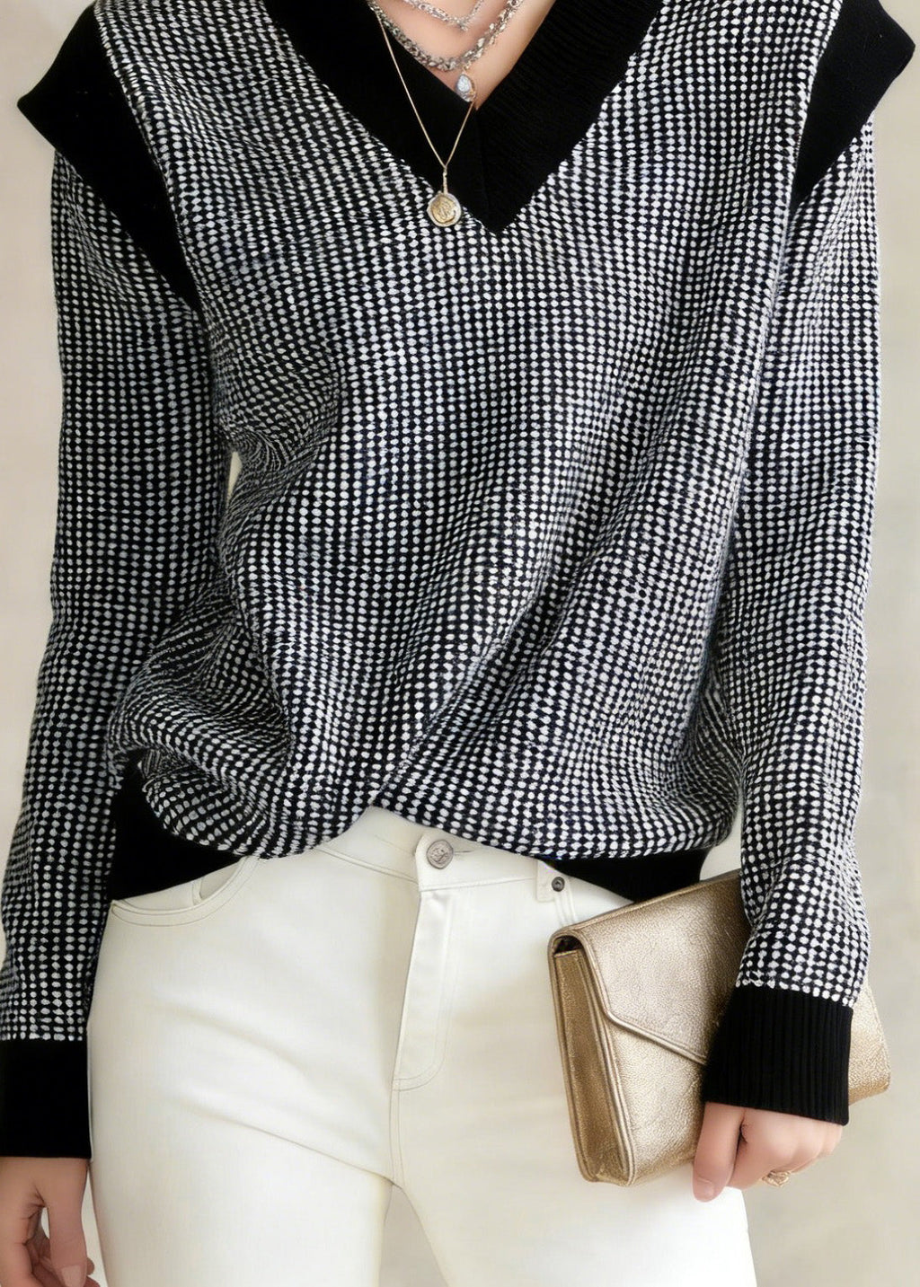 Beautifully Crafted Sweater in a Classic Style