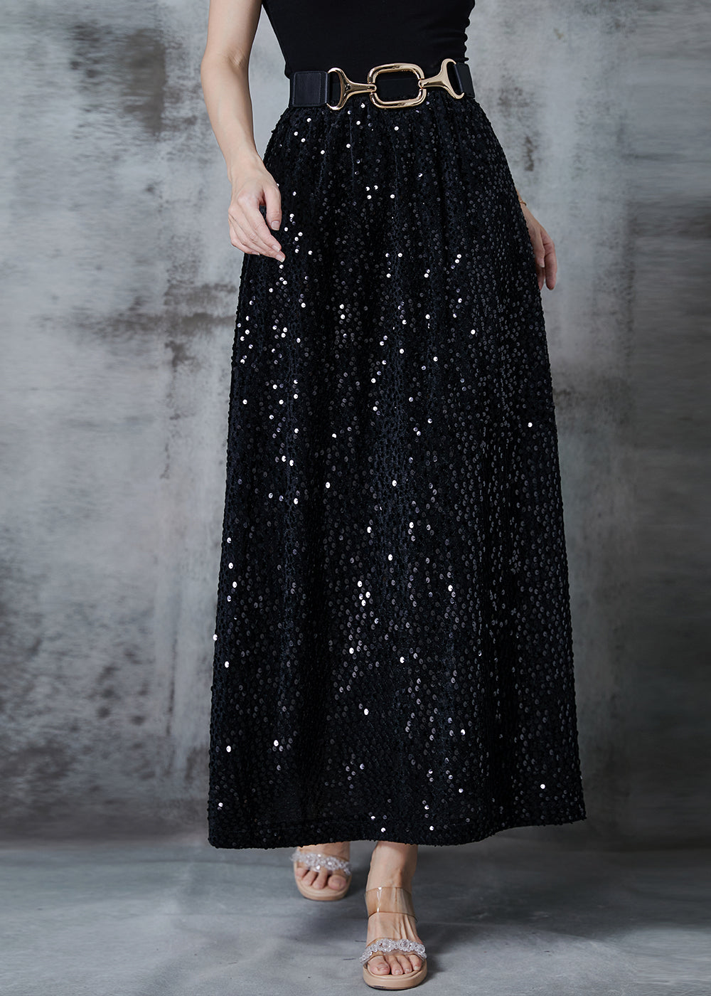 Gracefully Styled Garment for Any Occasion
