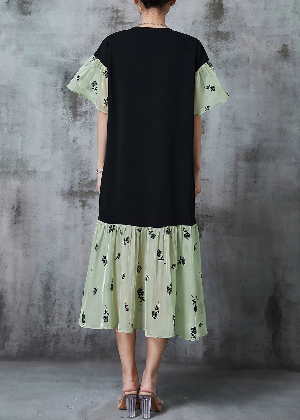 Classic Vintage & Enduringly Stylish Dress