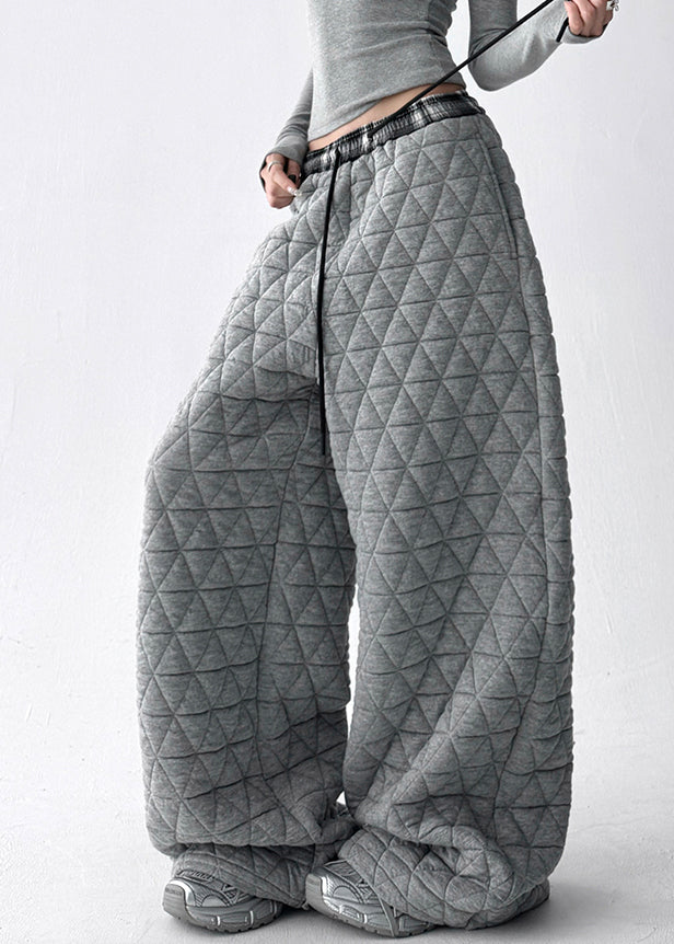 Beautifully Finished Pants in a Timeless Design