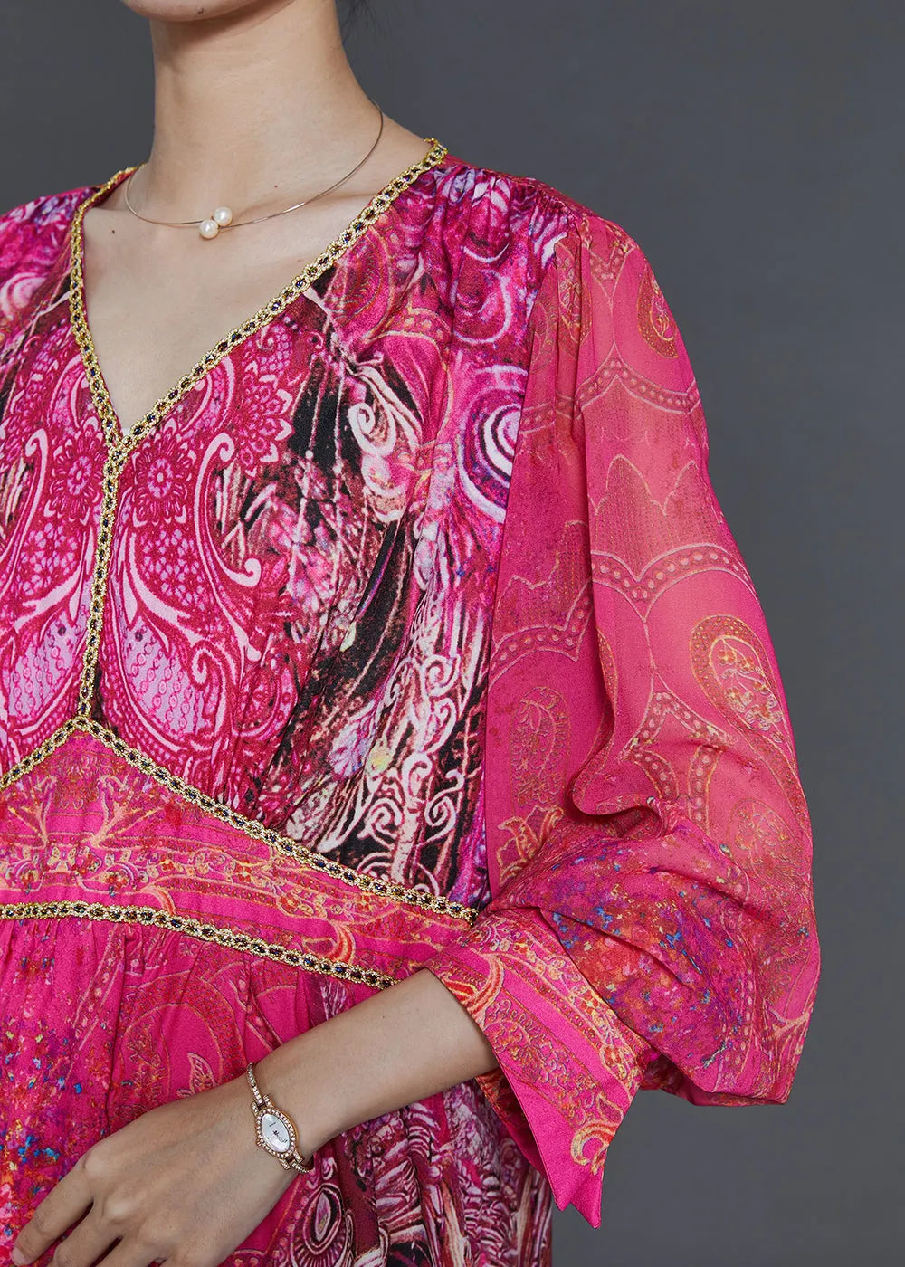 Classic Vintage & Enduringly Stylish Dress