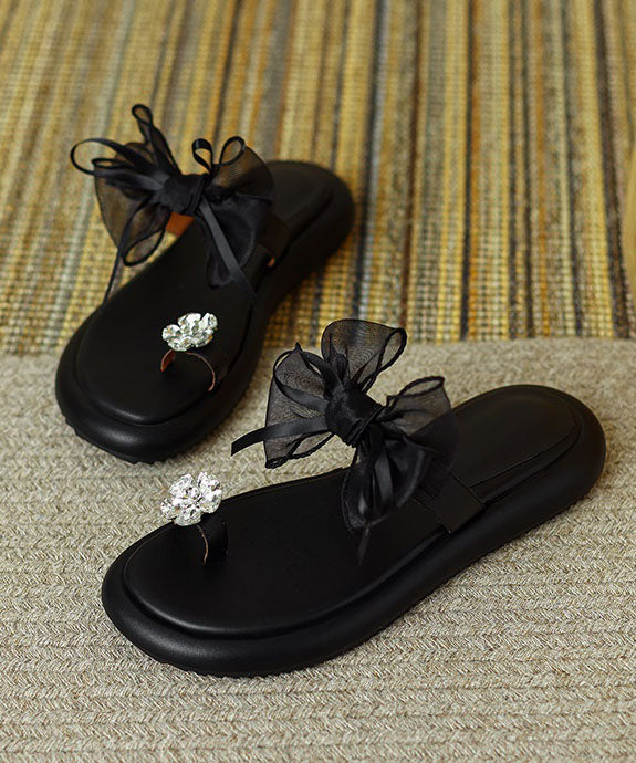 Graceful Orthopedic Sandals for Modern Look