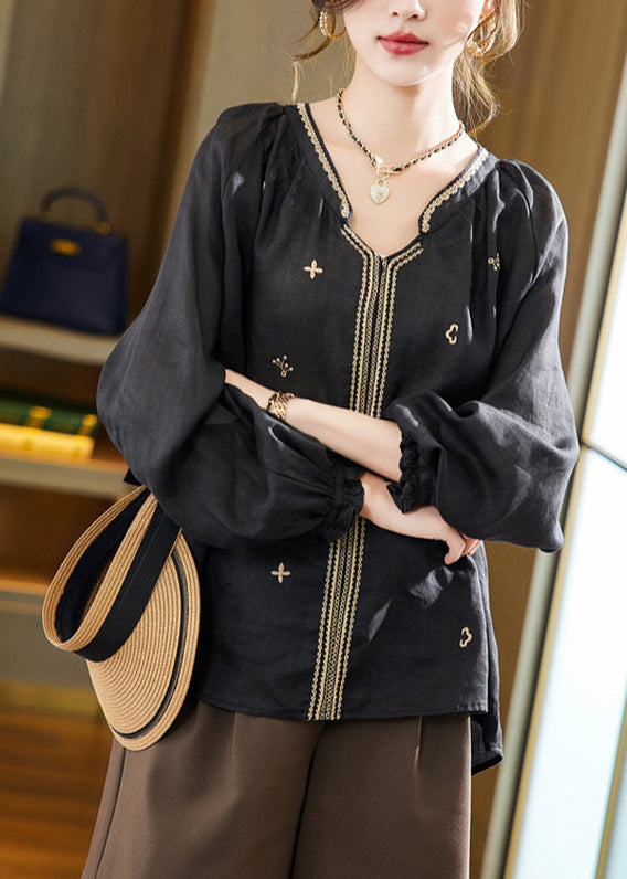 Effortlessly Elegant Top with a Timeless Design