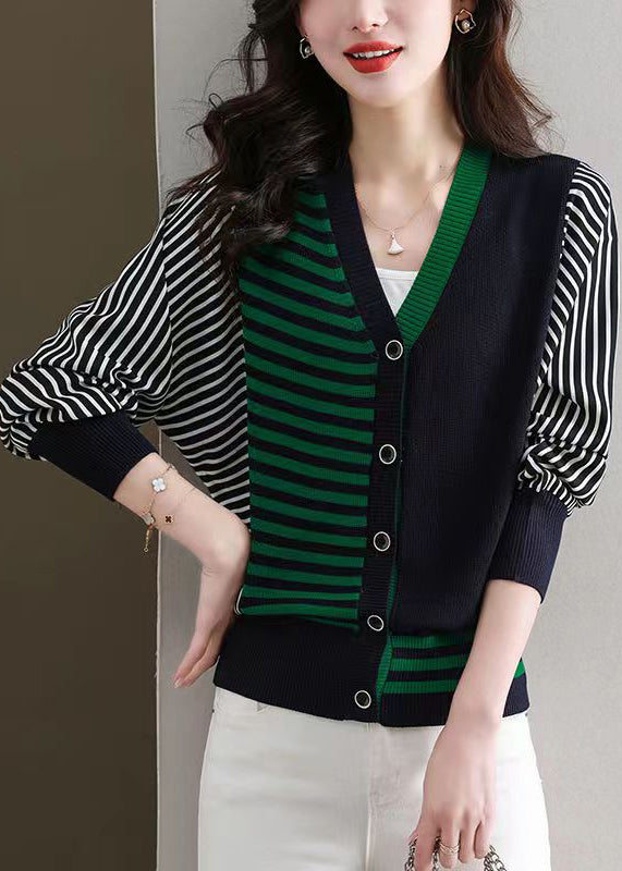 Elegantly Styled Cardigan for Everyday Wear