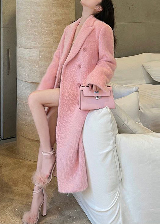 Beautifully Crafted Coat in a Classic Style