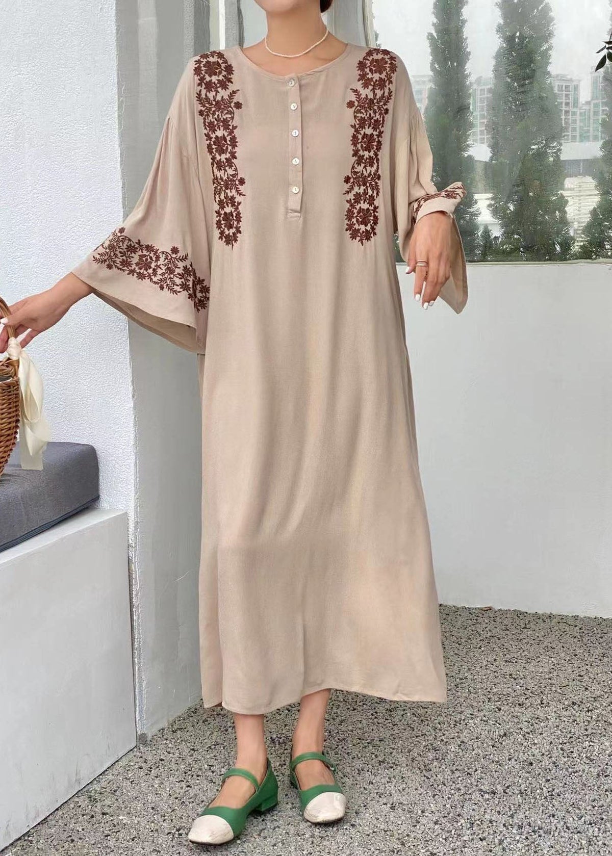 Polished Dress with an Effortless Classic Look