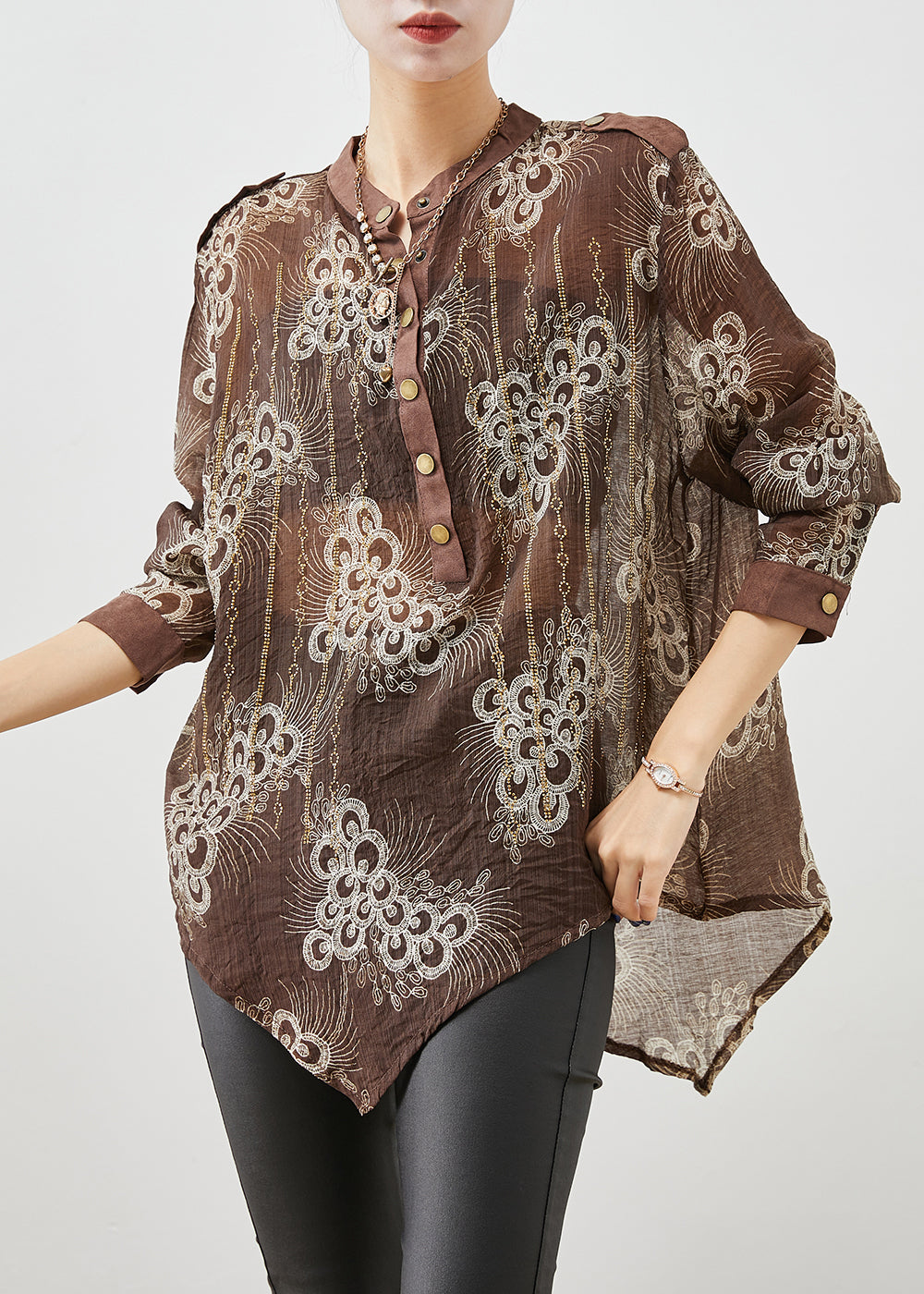 Classic Vintage Shirt with a Flattering Fit