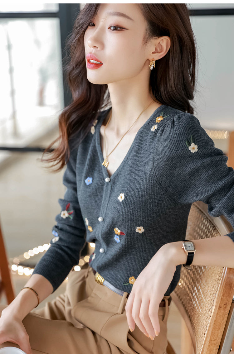 Elegantly Styled Sweater for Everyday Wear