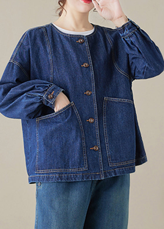 Classic Vintage & Enduringly Stylish Coat