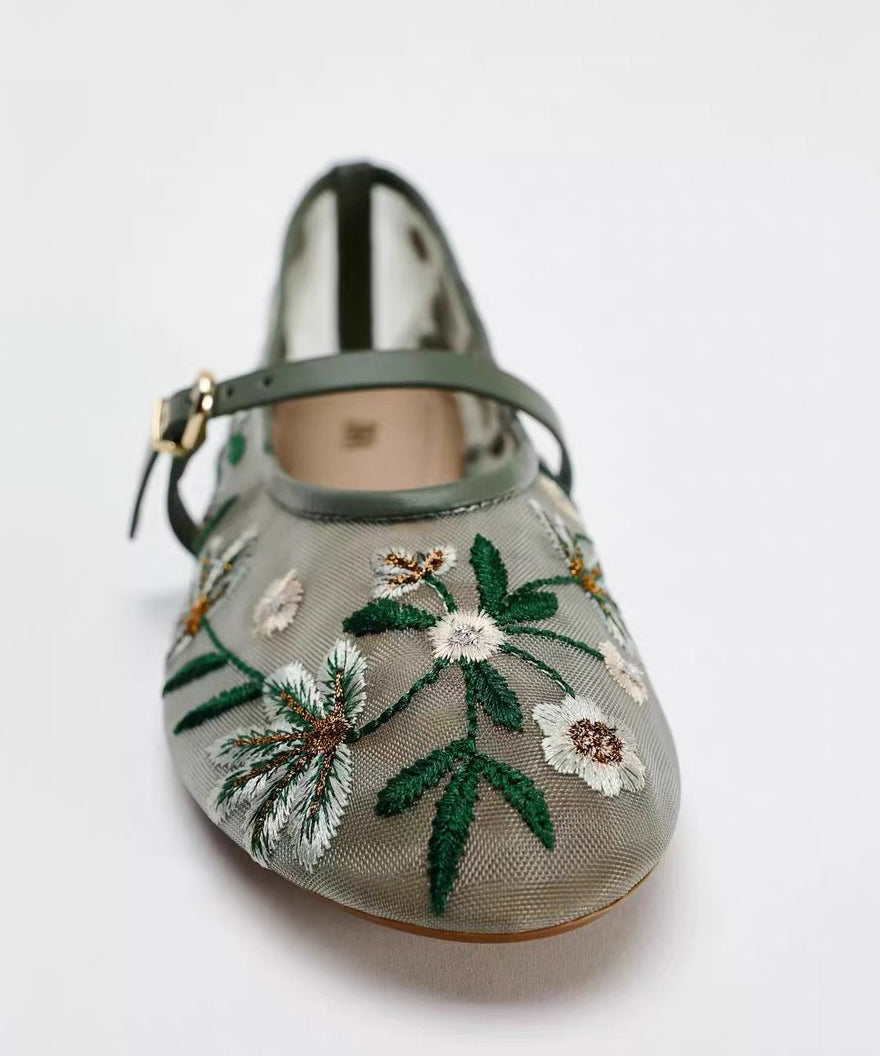 Chic Orthopedic Shoes with Unique Design