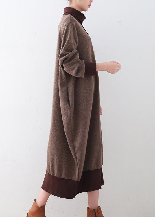 Well Tailored Sweater with a Graceful Silhouette