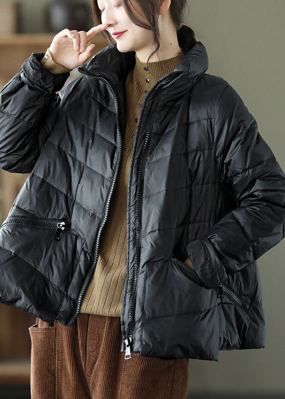 Well Tailored Coat with a Graceful Silhouette