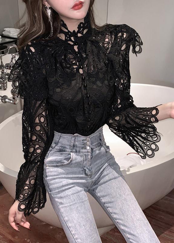 Effortlessly Elegant Shirt with a Timeless Design