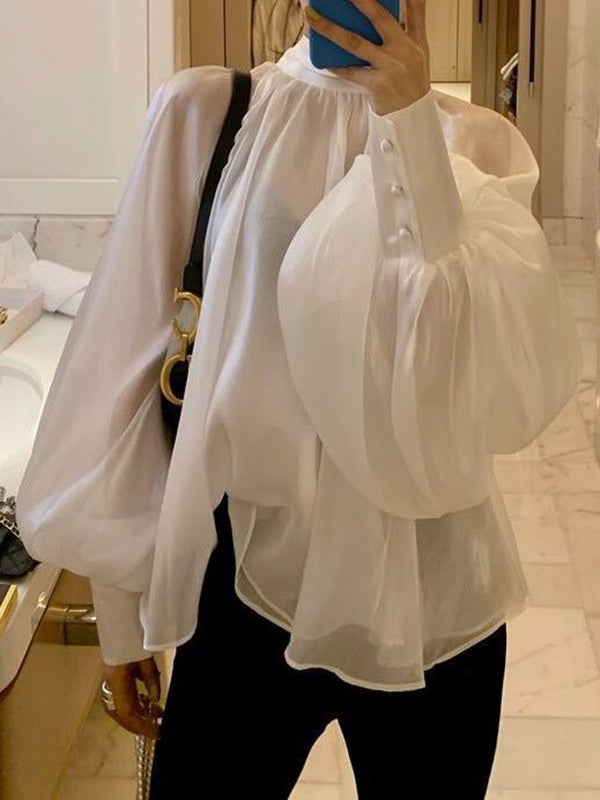 Classic Vintage & Enduringly Stylish Blouse