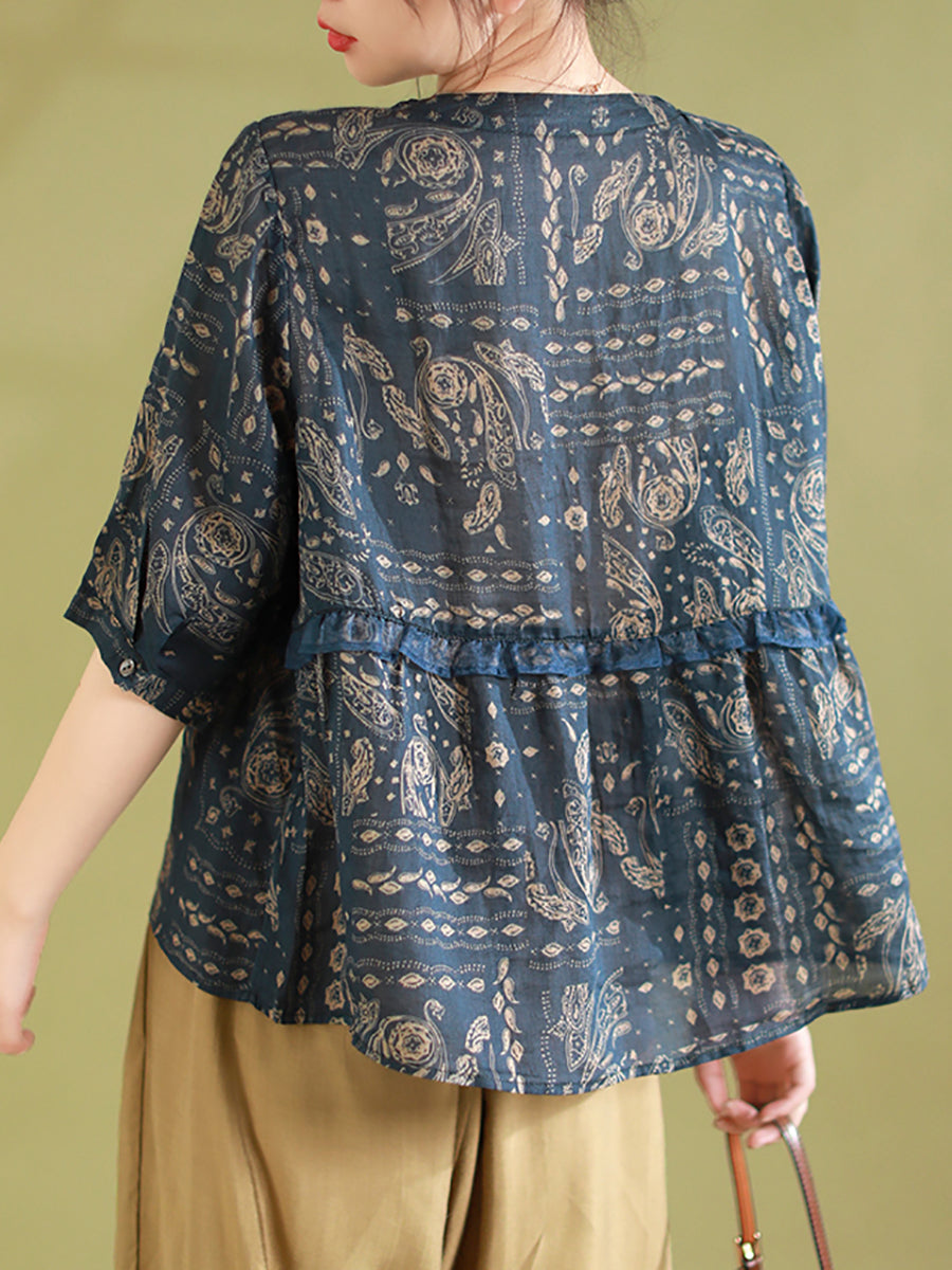 Classic Vintage Shirt with a Flattering Fit
