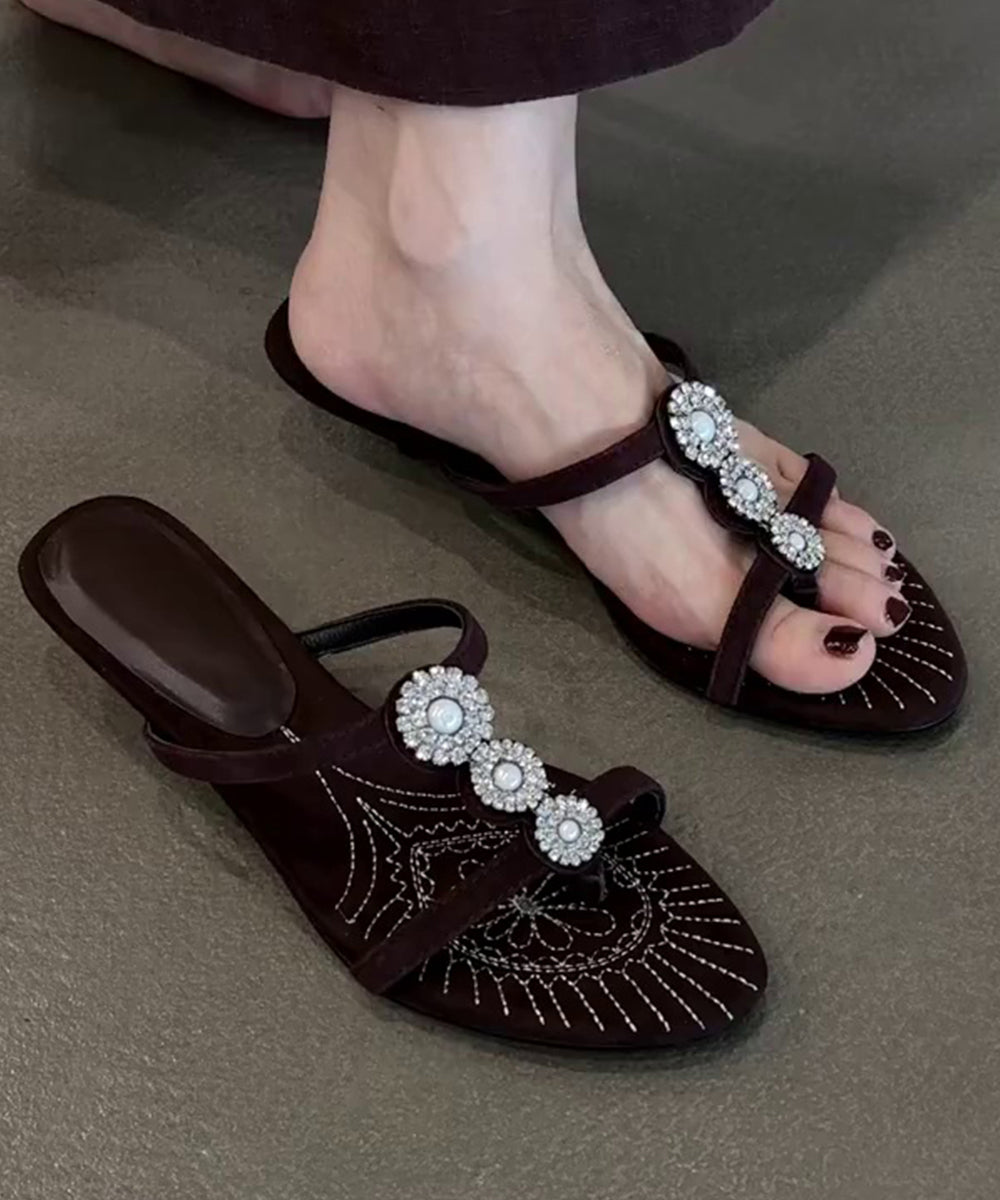 Chic Orthopedic Sandals with Unique Design