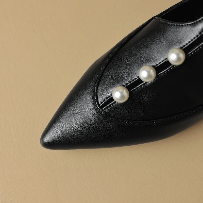 Chic Orthopedic Loafers with Unique Design