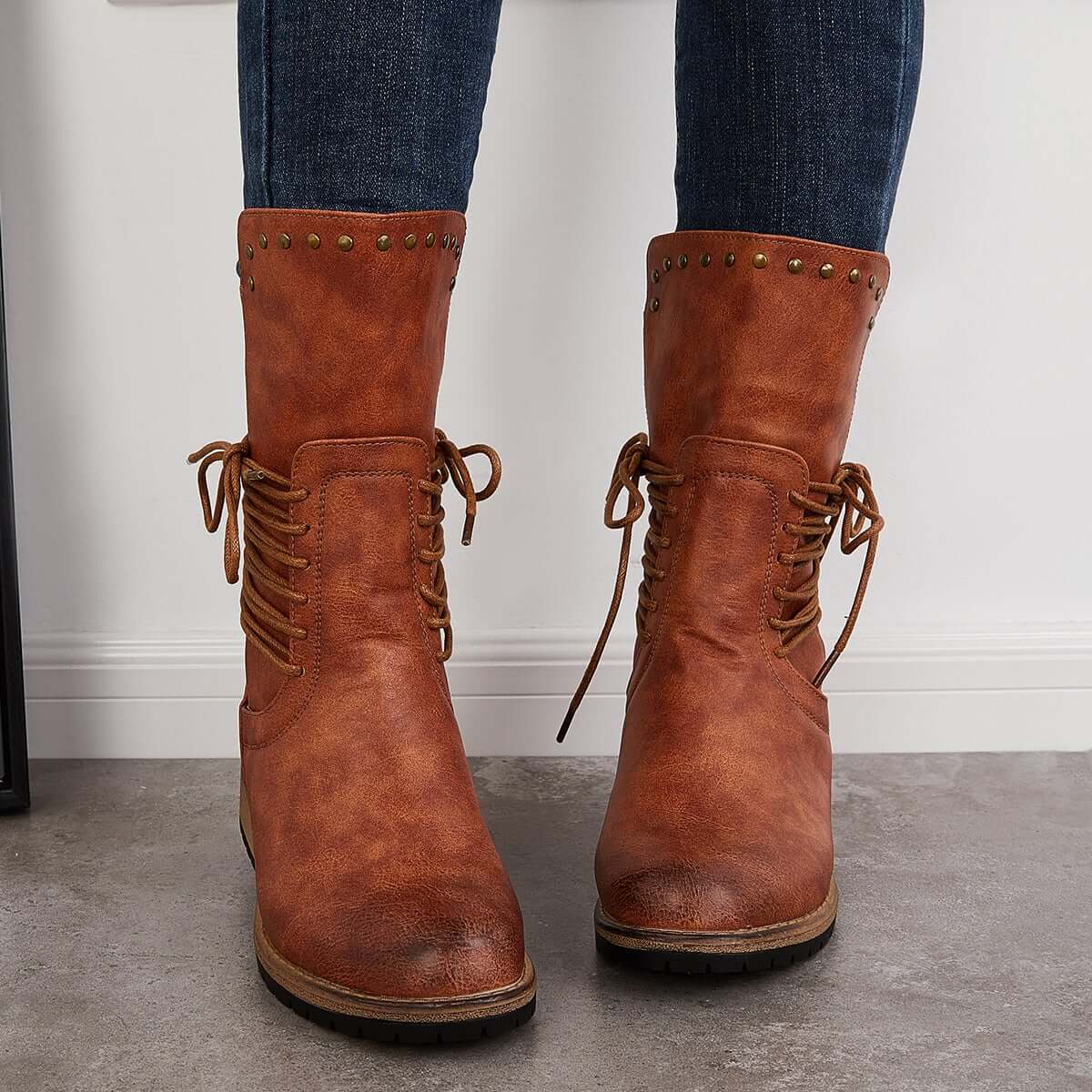 Graceful Orthopedic Boots for Modern Look