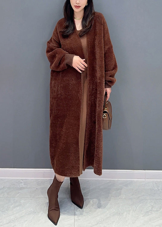 Well Tailored Cardigan with a Graceful Silhouette