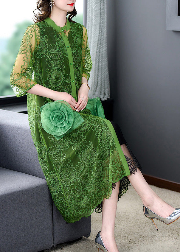 A Vintage Style Coat with Delicate Timeless Details