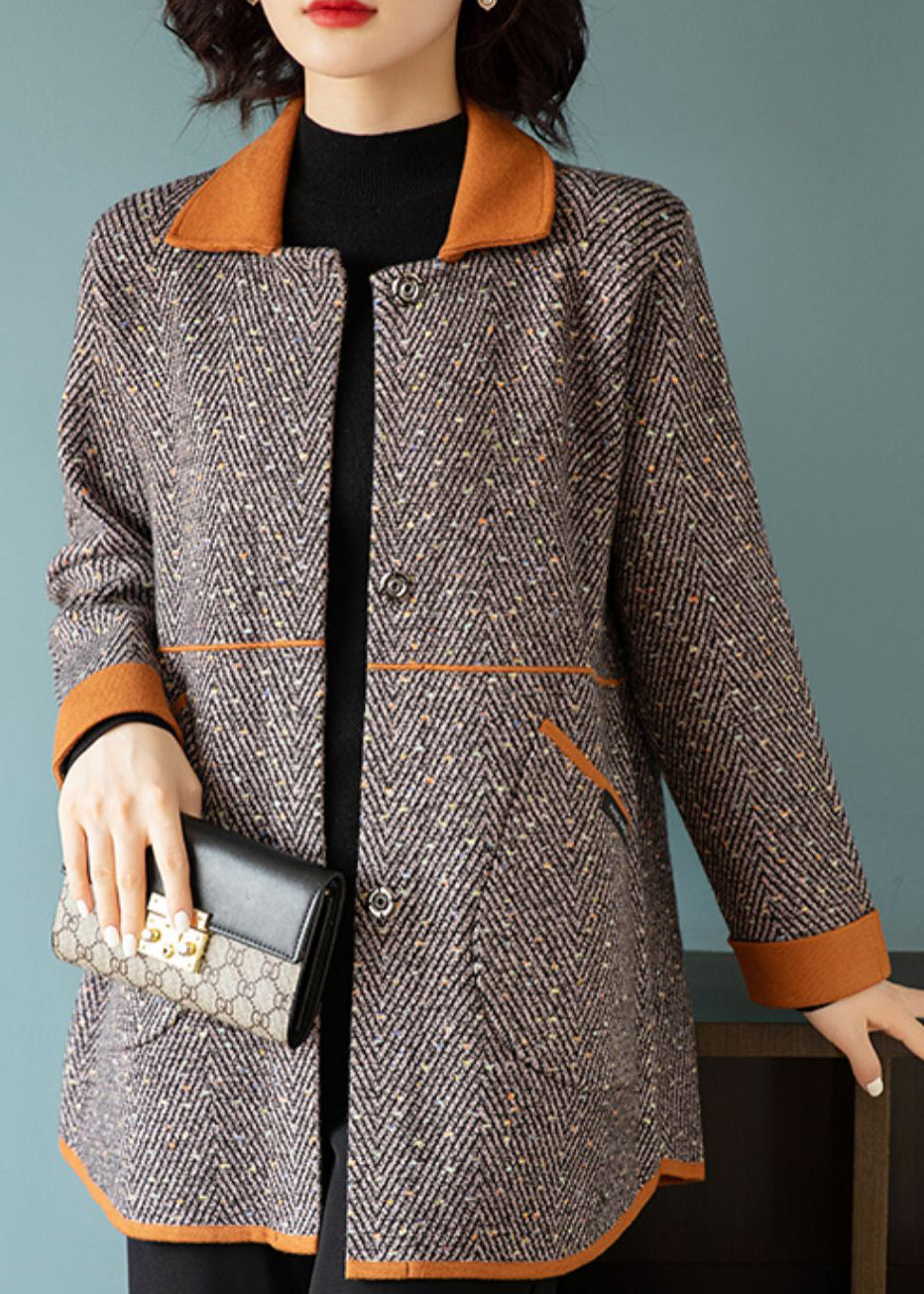 Elegantly Styled Coat for Everyday Wear