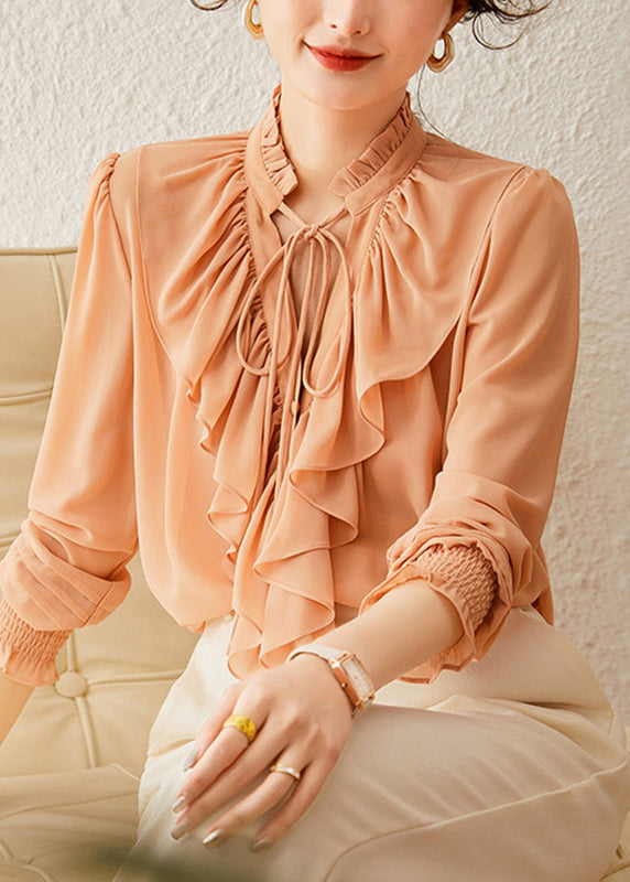 Well Tailored Top with a Graceful Silhouette