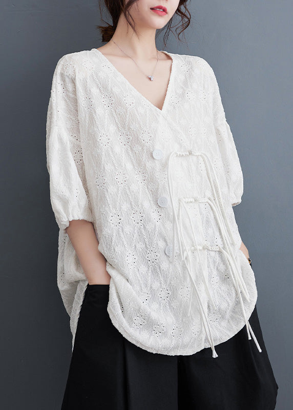 Effortlessly Elegant Shirt with a Timeless Design