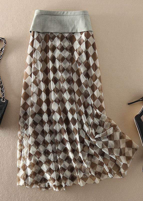 Sophisticated Garment with a Clean Classic Look