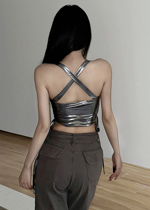 Effortlessly Elegant Garment with a Timeless Design