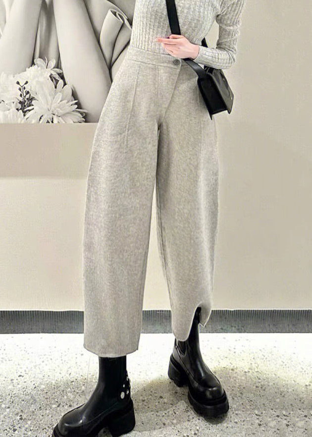 Classic Vintage Pants with a Flattering Fit