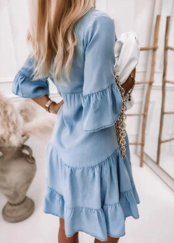 Sophisticated Dress with a Clean Classic Look