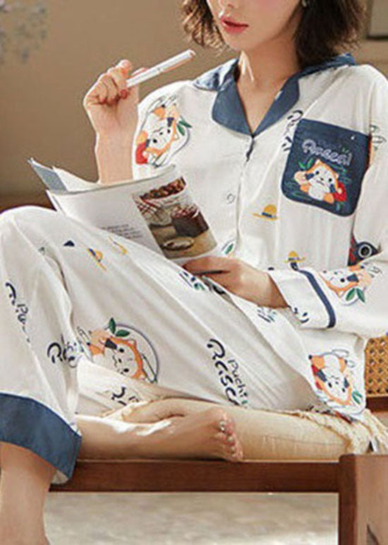Finely Styled Garment with a Classic Vintage Look