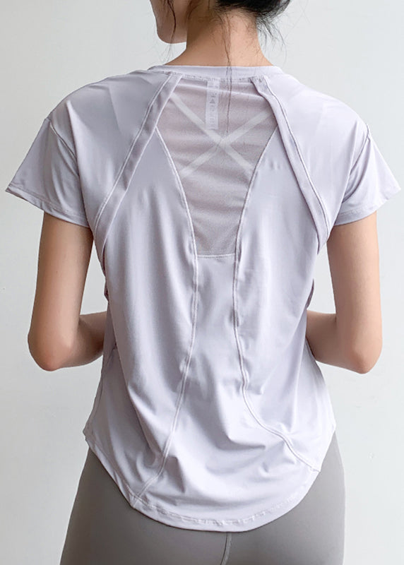 Well Tailored Top with a Graceful Silhouette