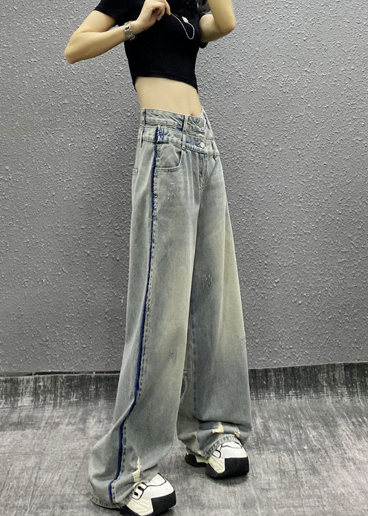Effortlessly Elegant Pants with a Timeless Design