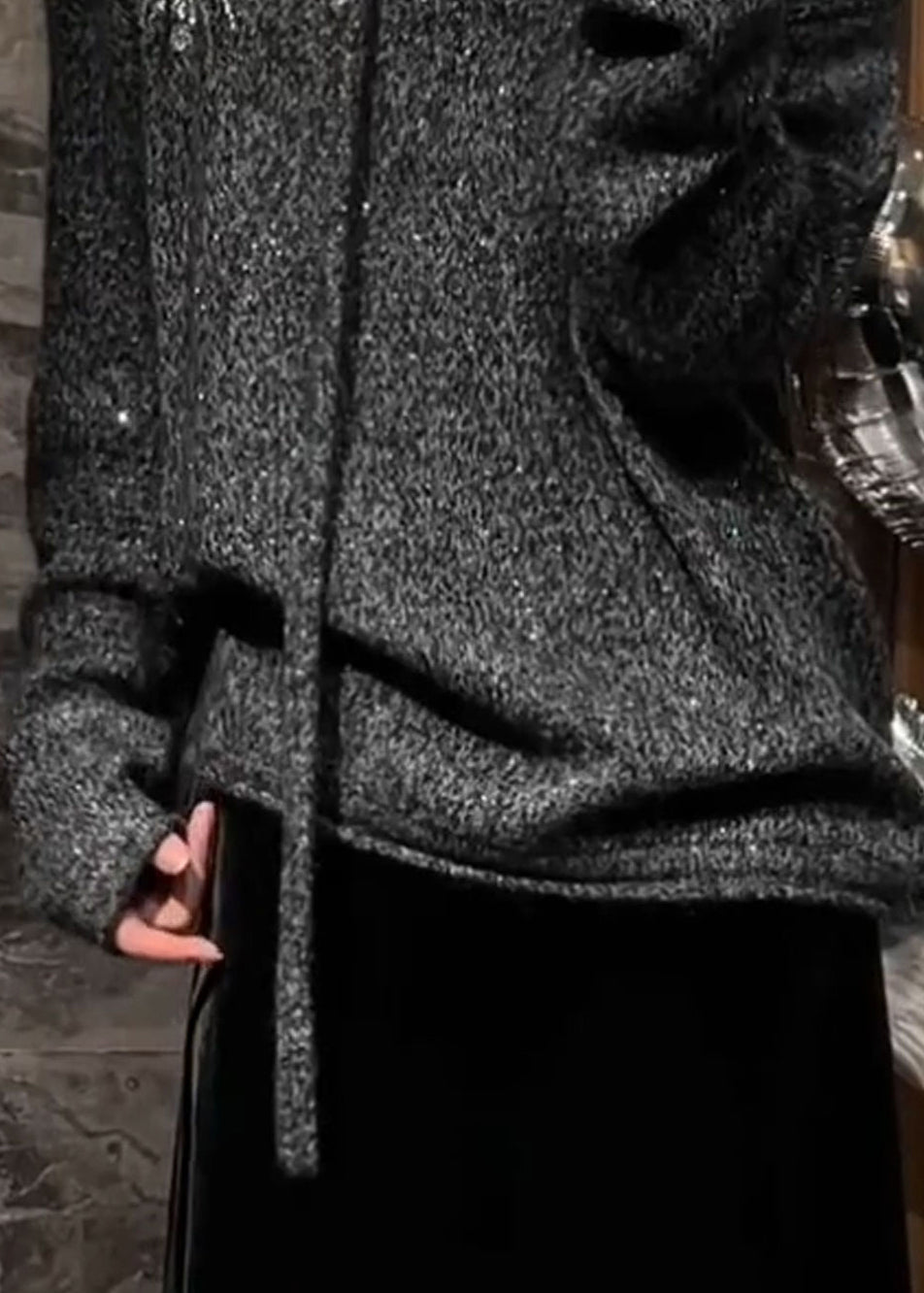 Effortlessly Elegant Sweater with a Timeless Design
