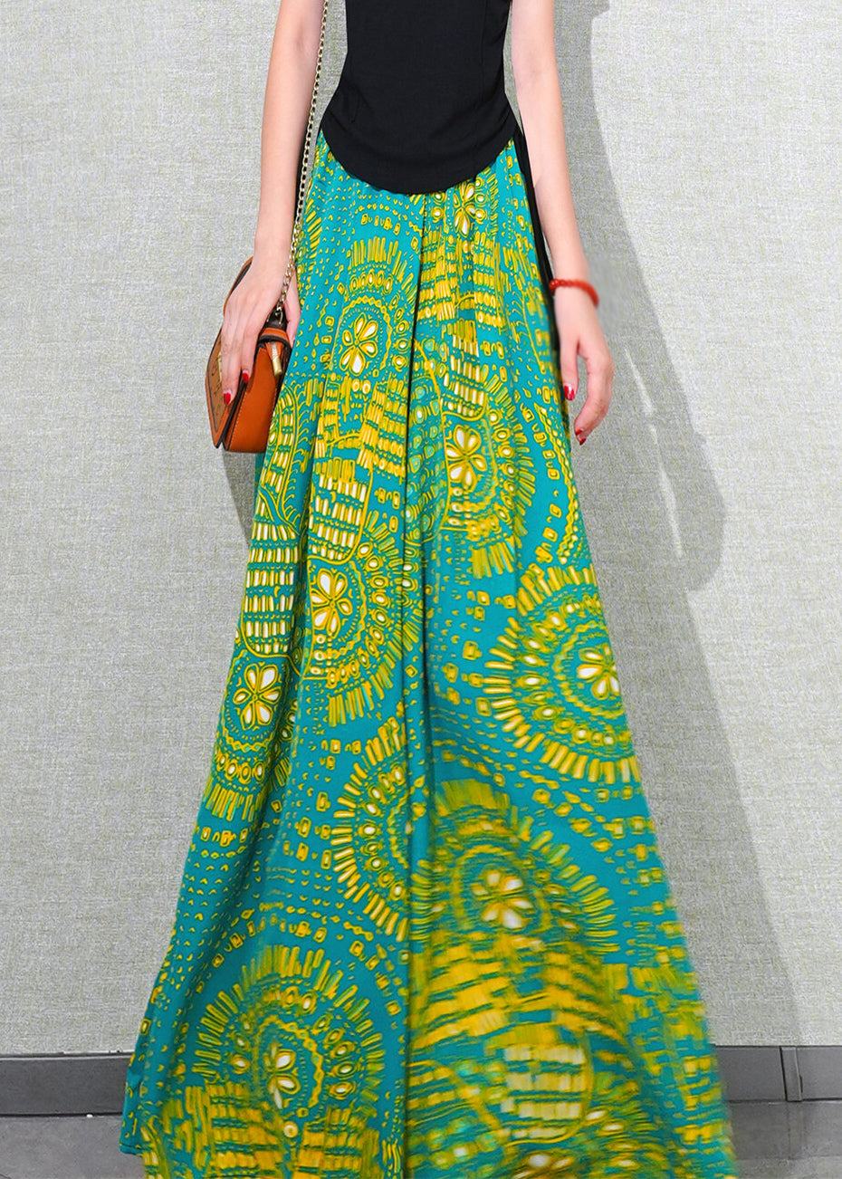 Well Tailored Pants with a Graceful Silhouette