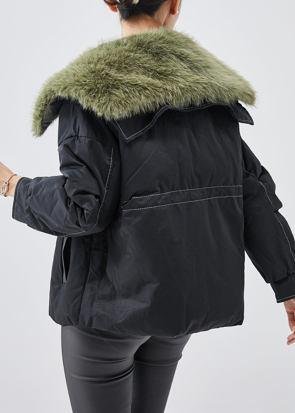 Sophisticated Coat with a Clean Classic Look