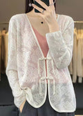 Effortlessly Elegant Cardigan with a Timeless Design