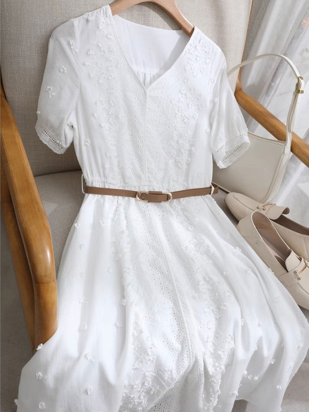Beautifully Crafted Dress in a Classic Style