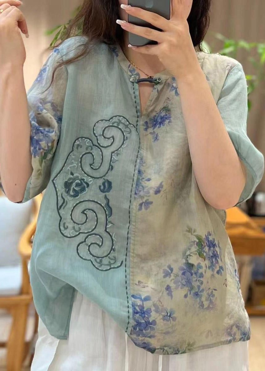 Polished Top with an Effortless Classic Look
